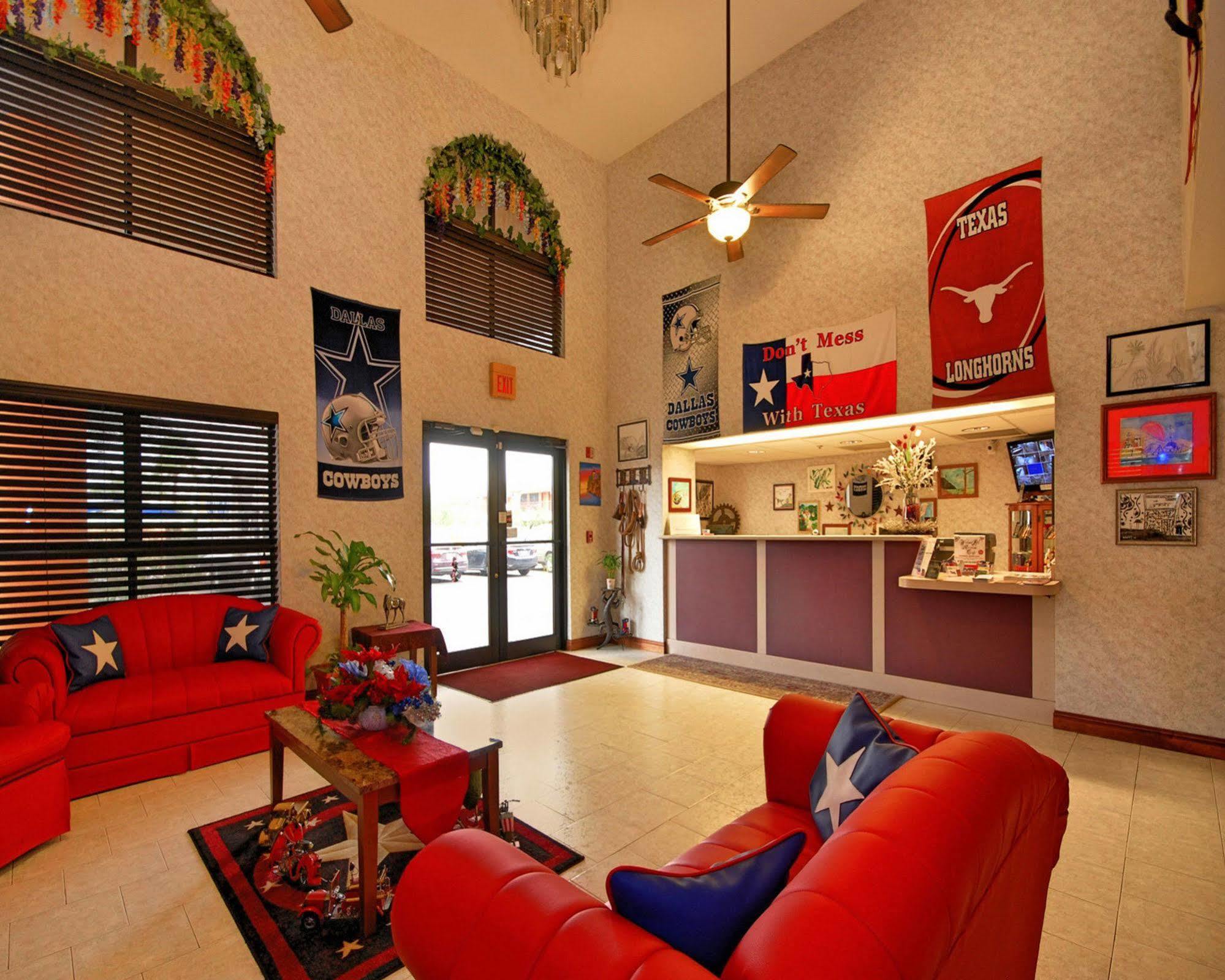 Texas Inn Харлинген Екстериор снимка