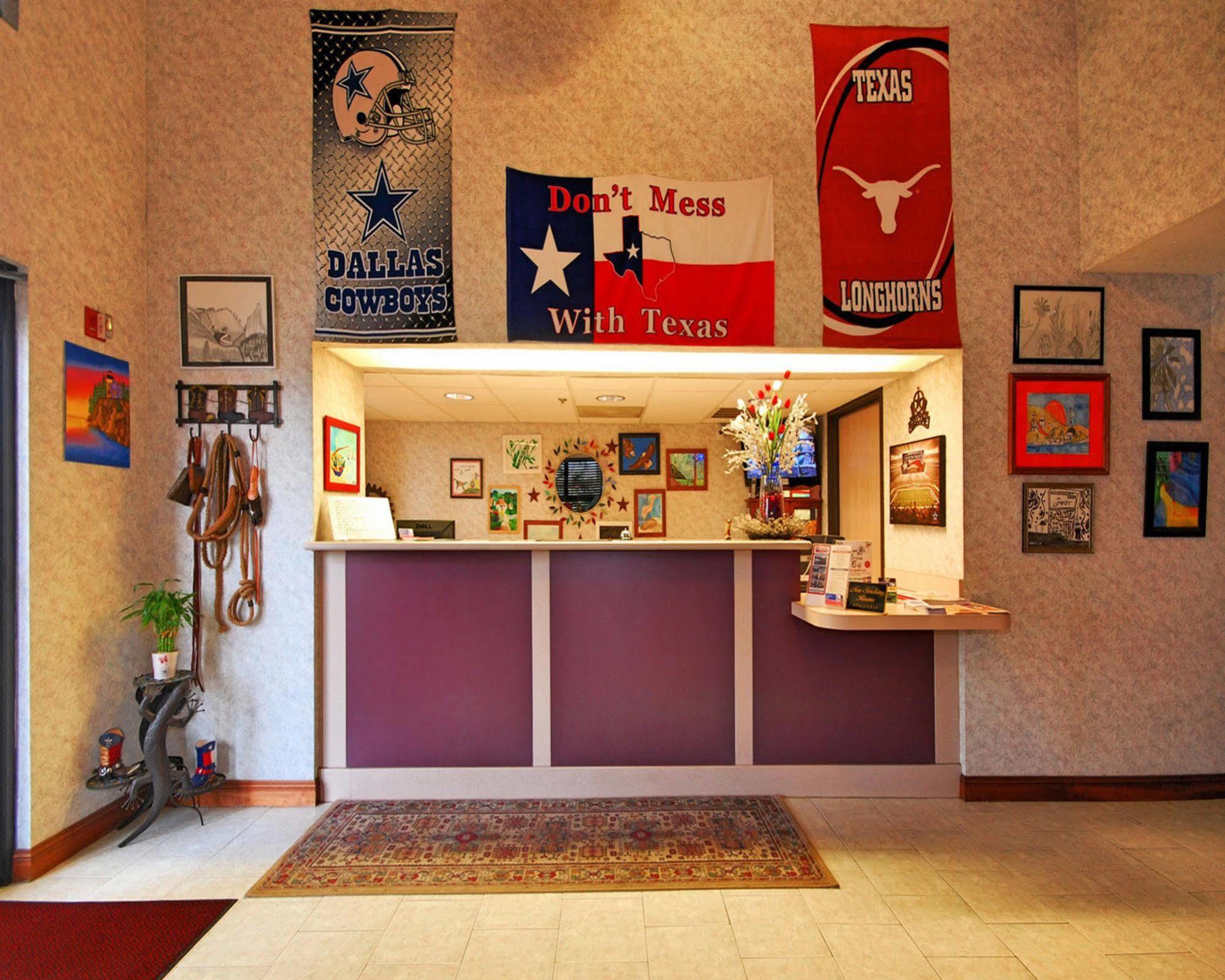 Texas Inn Харлинген Екстериор снимка